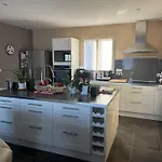 Villa Maison 6km De Sarlat Piscine Chauffée Et Jacuzzi *