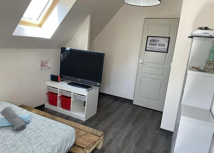 Piscine Chauffee Et Jacuzzi Sarlat En Perigord Saint-Vincent-le-Paluel