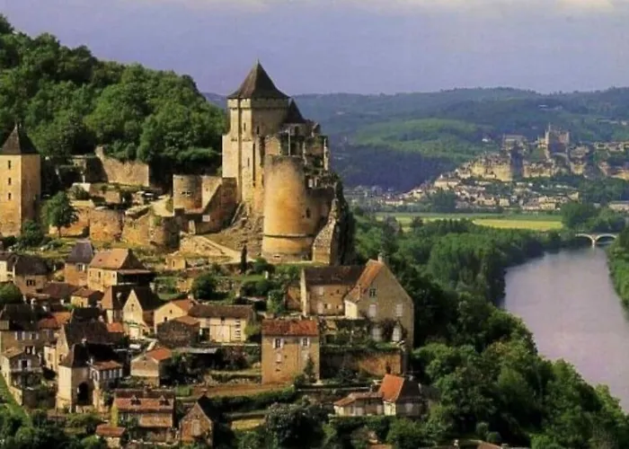Piscine Chauffee Et Jacuzzi Sarlat En Perigord Вилла *