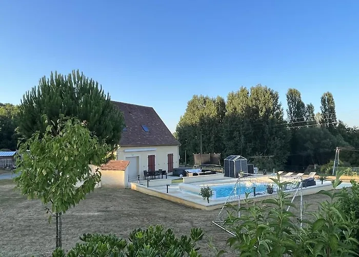 Piscine Chauffee Et Jacuzzi Sarlat En Perigord * Saint-Vincent-le-Paluel